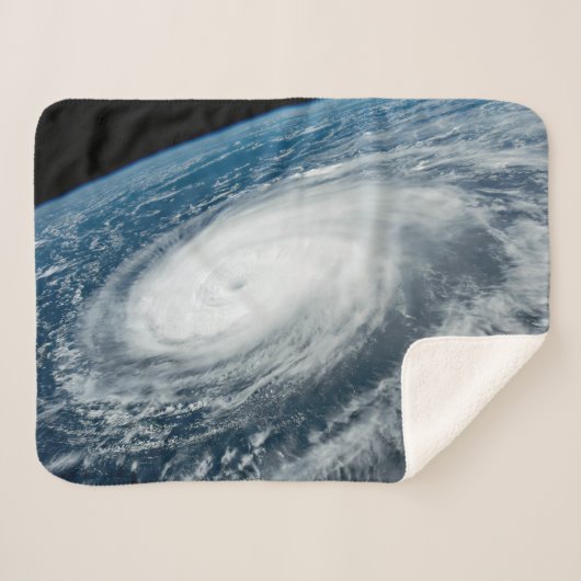 Couverture Sherpa Le typhon Hinnamnor. (Devant (Horizontal))