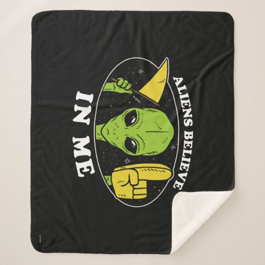 Couverture Sherpa Les Aliens croient en moi (Devant)