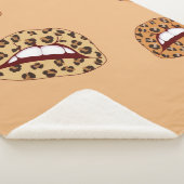 Couverture Sherpa lèvres Empreintes de léopard sans couture motif, l (3/4)