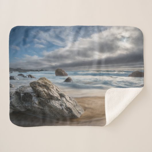 Couverture Sherpa Littoral | Stormy Big Sur, Californie (Devant (Horizontal))