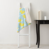 Couverture Sherpa Lucky Ducky Cute Jaune Canard Sherpa Blanche (En situation)