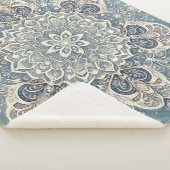 Couverture Sherpa Mandala de flocon de neige dans Frosty Hues 3 (3/4)