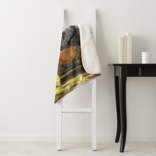 Couverture Sherpa Mini Chien-Chien-Chien-Chien-Chien-Chien Bi-Couleu (En situation)