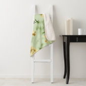 Couverture Sherpa Mint Green Gold Cowhide (En situation)