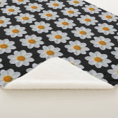 Couverture Sherpa Modèle floral dahlia blanc sur noir (3/4)