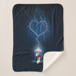 Couverture Sherpa Moment romantique "Lovestruck" sous un parapluie