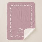 Couverture Sherpa Monogramme à bordure ondulée mauve (Devant)