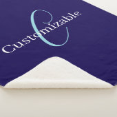 Couverture Sherpa Monogramme de script cursif modifiable bleu violac (3/4)