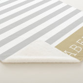 Couverture Sherpa Monogramme Gris et Gris d'or | Couleurs modifiable (3/4)