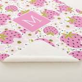 Couverture Sherpa Monogramme personnalisé de fraises roses (3/4)