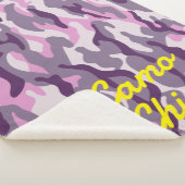 Couverture Sherpa Monogramme rose camouflage féminin en jaune | (3/4)
