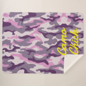 Couverture Sherpa Monogramme rose camouflage féminin en jaune | (Devant (Horizontal))