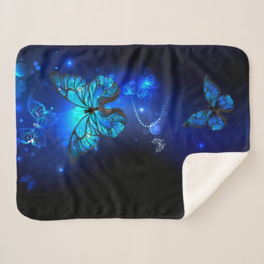 Couverture Sherpa Morpho Butterfly in the Dark Background (Devant (Horizontal))