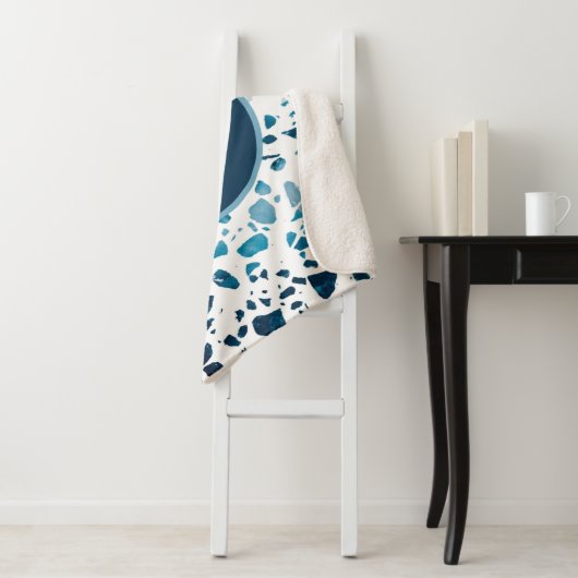 Couverture Sherpa Motif Abstrait en mosaïque de Terrazzo customisé (En situation)