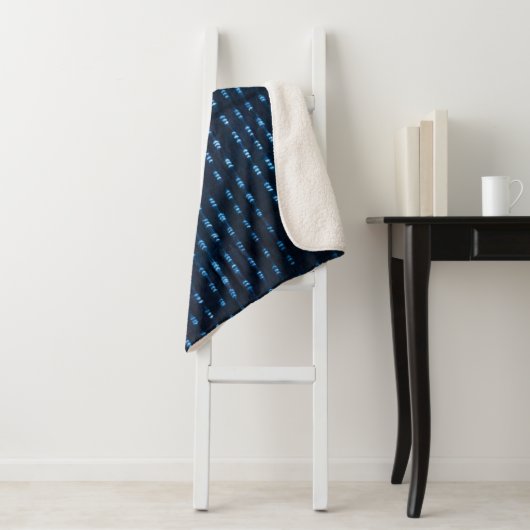 Couverture Sherpa Motif africain (Mali) Indigo | (En situation)