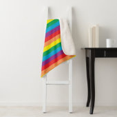 Couverture Sherpa Motif arc-en-ciel simple (En situation)