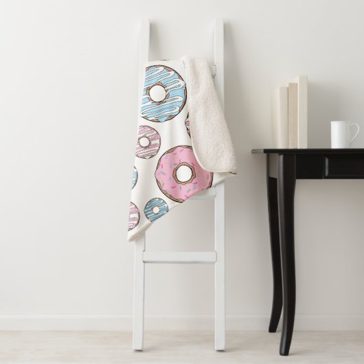 Couverture Sherpa Motif De Donuts, Donuts Roses, Donuts Bleus (En situation)