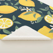 Couverture Sherpa Motif de feuille jaune citron (3/4)