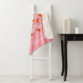 Couverture Sherpa Motif de griffes blanc rose (En situation)