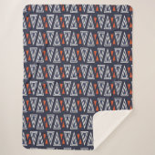 Couverture Sherpa Motif de triangles géométriques bleu foncé et roug (Devant)