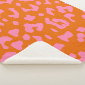 Couverture Sherpa Motif Empreinte de léopard rose et orange (3/4)