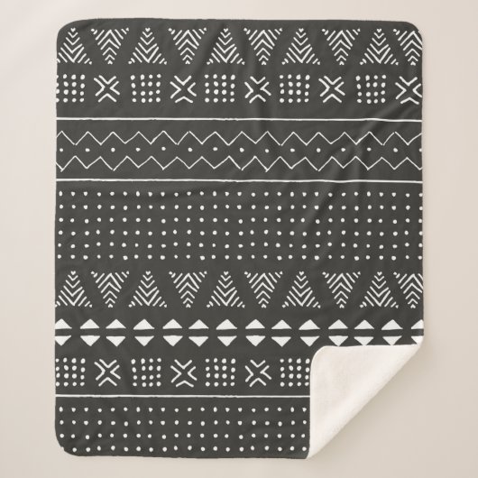 Couverture Sherpa Motif ethnique tribal noir et blanc avec géométrie (Devant)