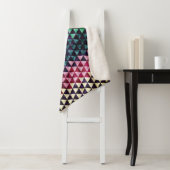 Couverture Sherpa Motif géométrique triangle vintage sans couture (En situation)