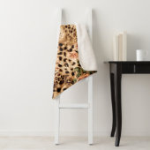 Couverture Sherpa Motif Leopard élégant Imprimer avec une texture de (En situation)