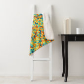 Couverture Sherpa Motif mosaïque vibrant (En situation)