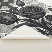 Couverture Sherpa Motif Rose Gothique Foncé (2) (3/4)