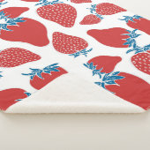 Couverture Sherpa Motif sans couture de fraise dessinée à la main. a (3/4)