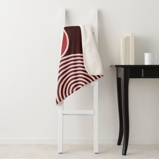 Couverture Sherpa Motif Sherpa Blanket au monogramme minimal rouge (En situation)