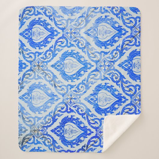 Couverture Sherpa Motif thaïlandais : église carrelée en céramique. (Devant)