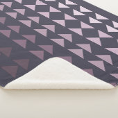 Couverture Sherpa Motif triangle géométrique Ombre violet (3/4)