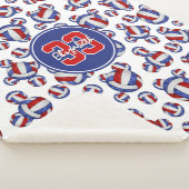 Couverture Sherpa motif volleyballs blanc et bleu (3/4)