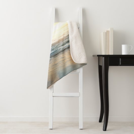 Couverture Sherpa Mouettes de plage du matin (En situation)