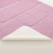 COUVERTURE SHERPA MUR EN BRIQUE PEINTE ROSE (3/4)
