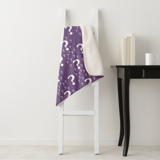 Couverture Sherpa Mystère question marque énigme puzzle violet (En situation)