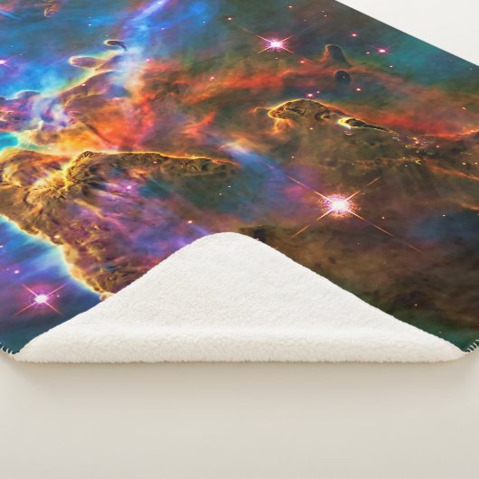 Couverture Sherpa Mystic Mountain, Carina Nebula, photo spatiale (3/4)