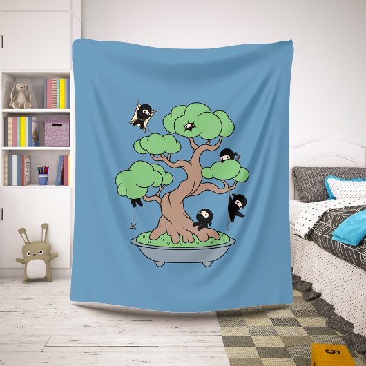 Couverture Sherpa Ninjas minuscules dans l'arbre Bonsai en bleu