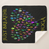 couverture sherpa noire YOGA. "JUSTE PAIER" (Devant (Horizontal))