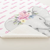 Couverture Sherpa Nom de fille personnalisé rose éléphant floral (3/4)