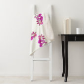 Couverture Sherpa Orchidées sur Arrière - plan clair Grosse couvertu (En situation)