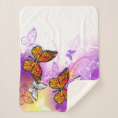 Couverture Sherpa Papillons Monarque sur Arrière - plan pourpre (Devant)