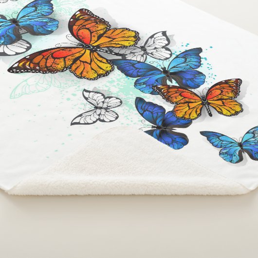 Couverture Sherpa Papillons volants Morpho et Monarch (3/4)
