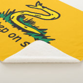 Couverture Sherpa Pas de pas sur les mèmes de serpent Gadsden parodi (3/4)