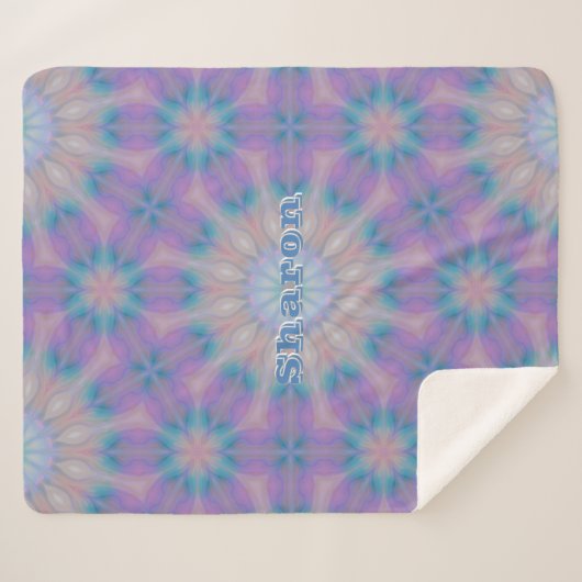 Couverture Sherpa Pastel Mère de Perle Nom du Motif Monogramme | (Devant (Horizontal))