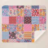 Couverture Sherpa Patchwork sans couture, motif en tissu mignon. (Devant (Horizontal))