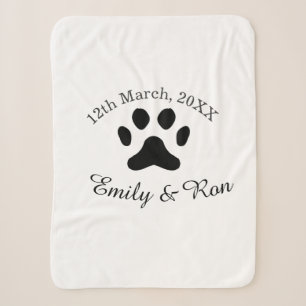 Couverture Sherpa Patte de chien noir nom de couple de mariage date