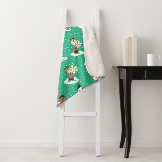 Couverture Sherpa Peanuts Peppermint Dreams Snowflake Motif (En situation)